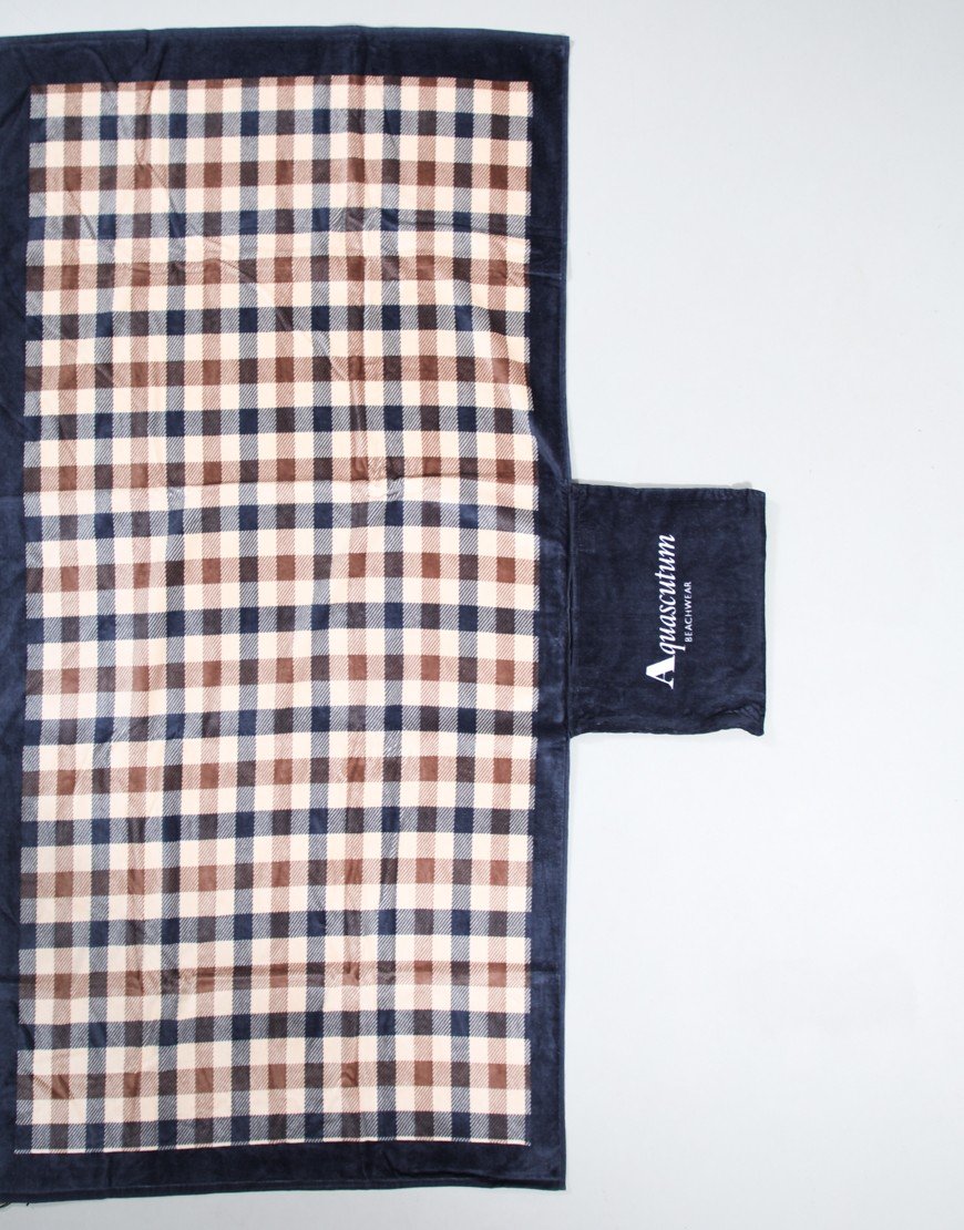 Aquascutum Iconic Beach Towel Club Check