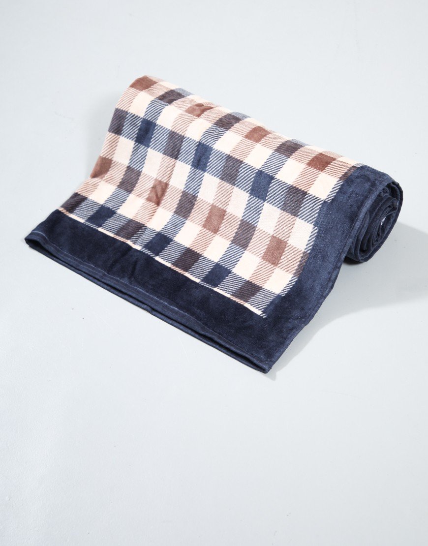 Aquascutum Iconic Beach Towel Club Check