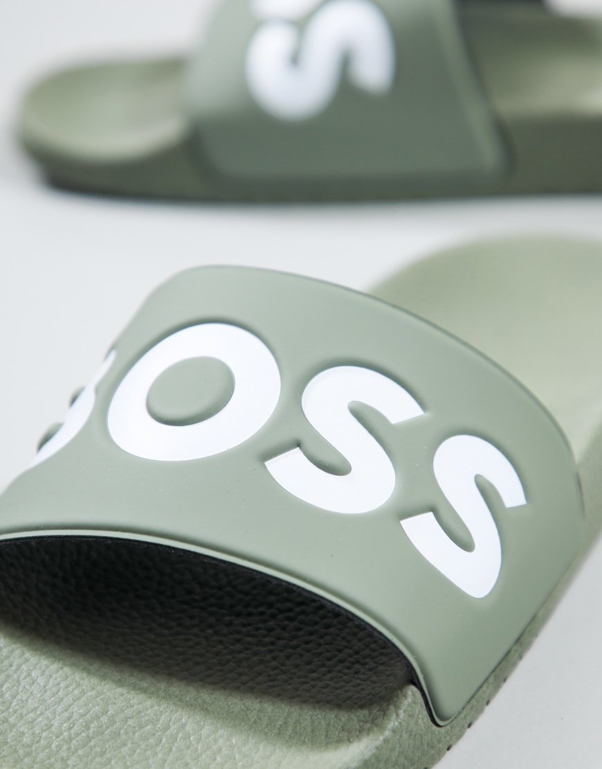 BOSS Aryeh Slid NPVLG Slides Open Green