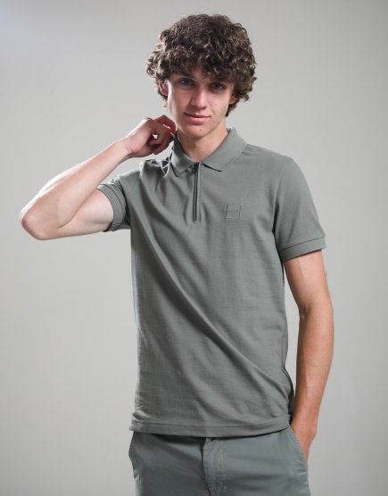 BOSS Passerzip Polo Shirt Open Grey