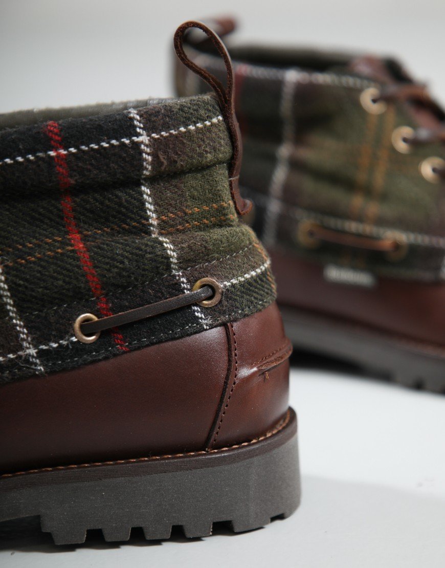 Barbour Harle Mid Chukka Boot Brown/Classic Tartan