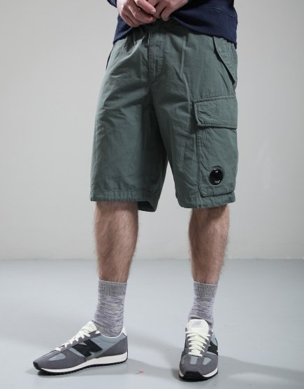 C.P. Company Bermuda Cargo Shorts Cotton Ripstop Laurel Wreath