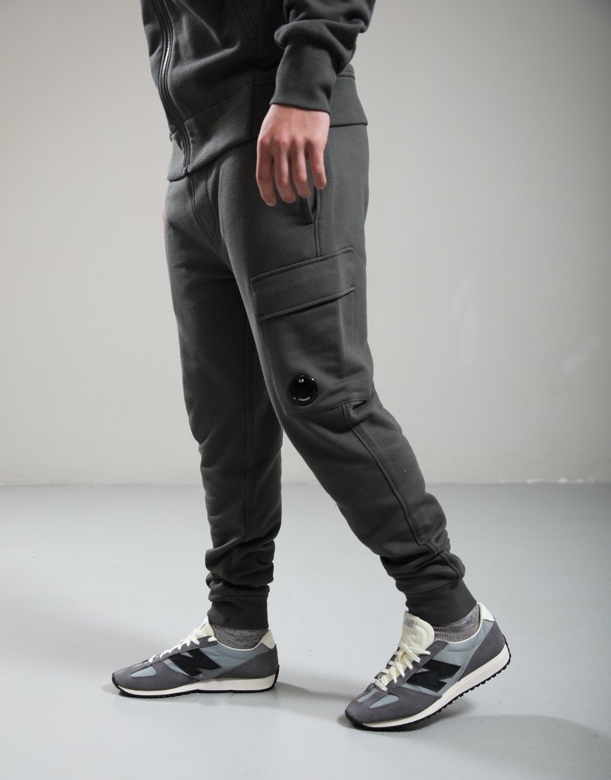 C.P. Company Diagonal Raised Fleece Cargo Lens Sweat Pants Gunmetal