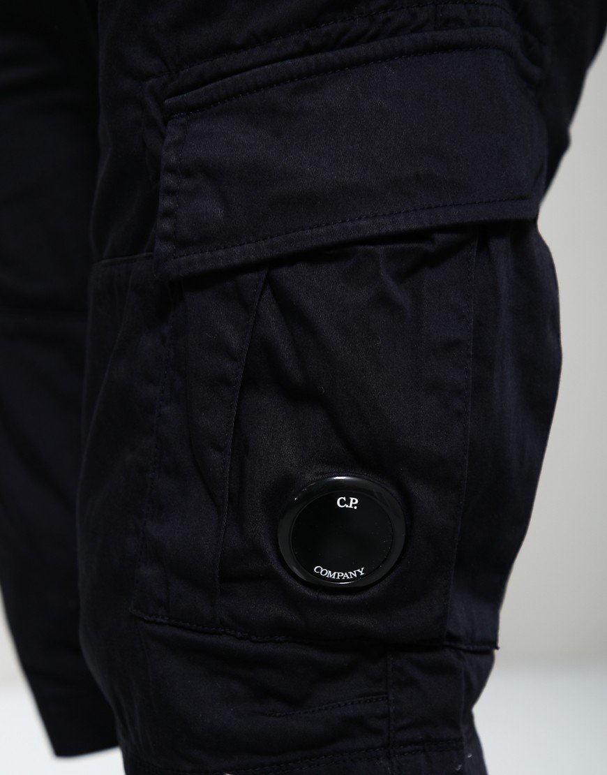 C.P. Company Stretch Sateen Cargo Lens Shorts Total Eclipse