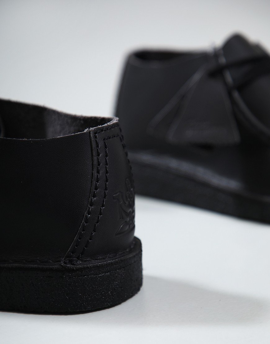 Clarks Originals Desert Nomad Shoes Black Leather