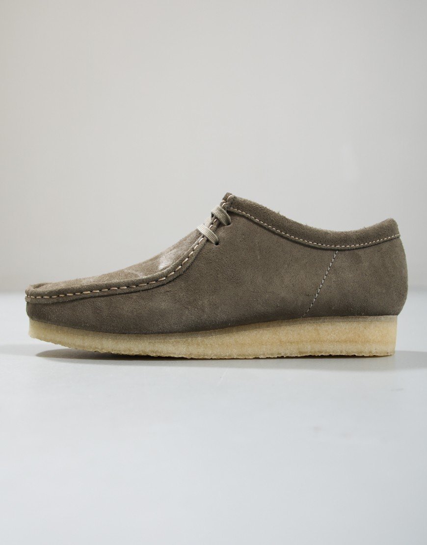 Clarks Originals Wallabee Shoe Smoke Grey Suede