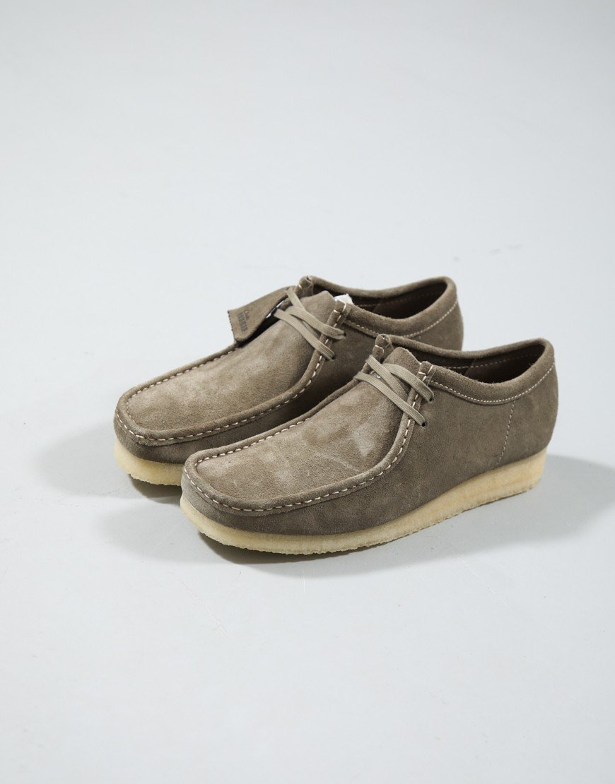 Clarks Originals Wallabee Shoe Smoke Grey Suede