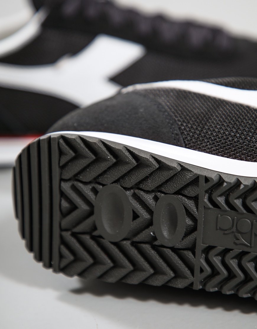 Diadora Cross Trainers  Black Beluga