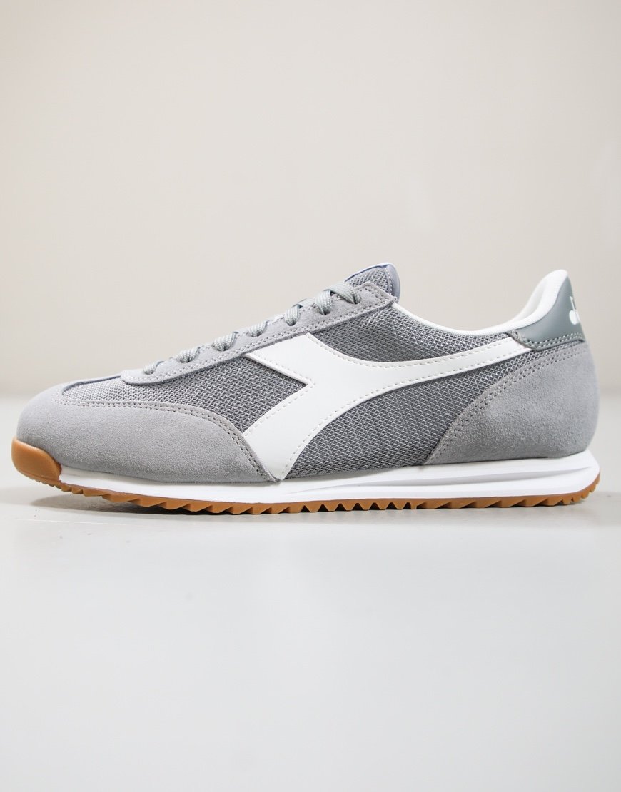 Diadora Cross Trainers  Gray Limestone