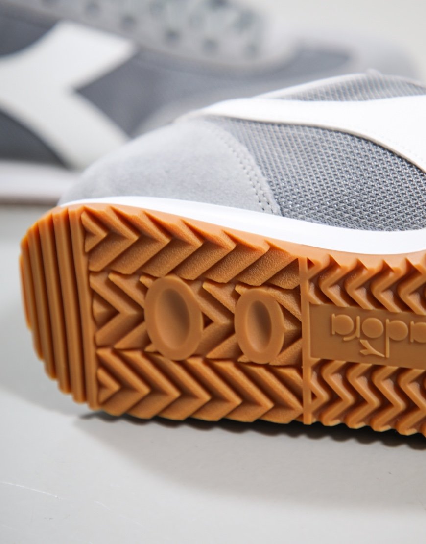 Diadora Cross Trainers  Gray Limestone