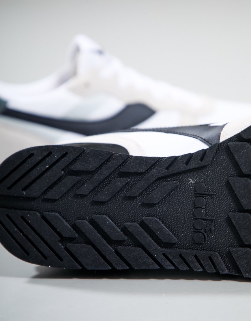 Diadora Camaro M2 Smooth Trainers White/Black/Poppy Seed