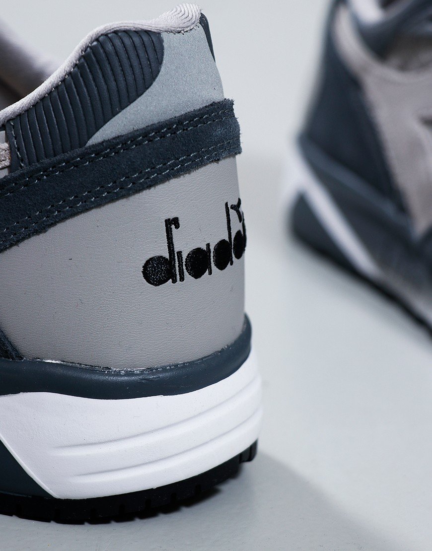 Diadora N9002 Polar Trainers Blue Dark Shadow