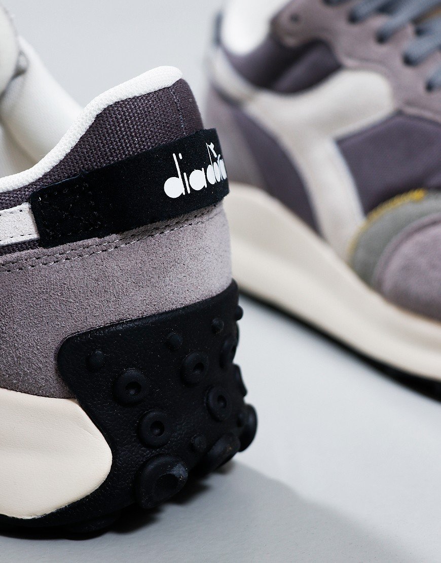 Diadora Race Suede Trainers Neutral Gray/Dried