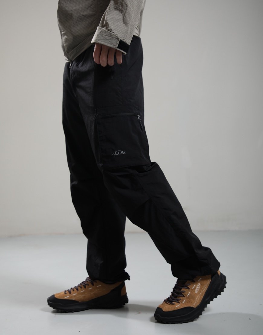 Elliker Thrin Cargo Trousers Black