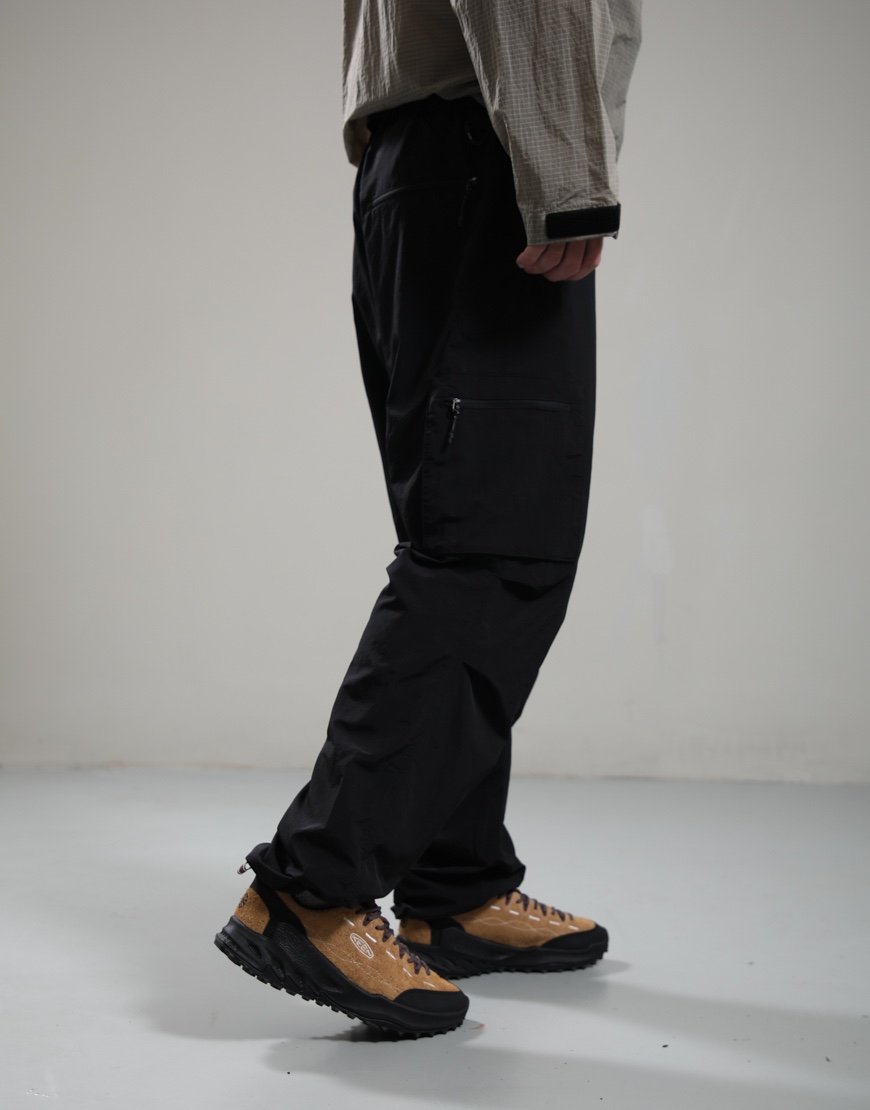 Elliker Thrin Cargo Trousers Black