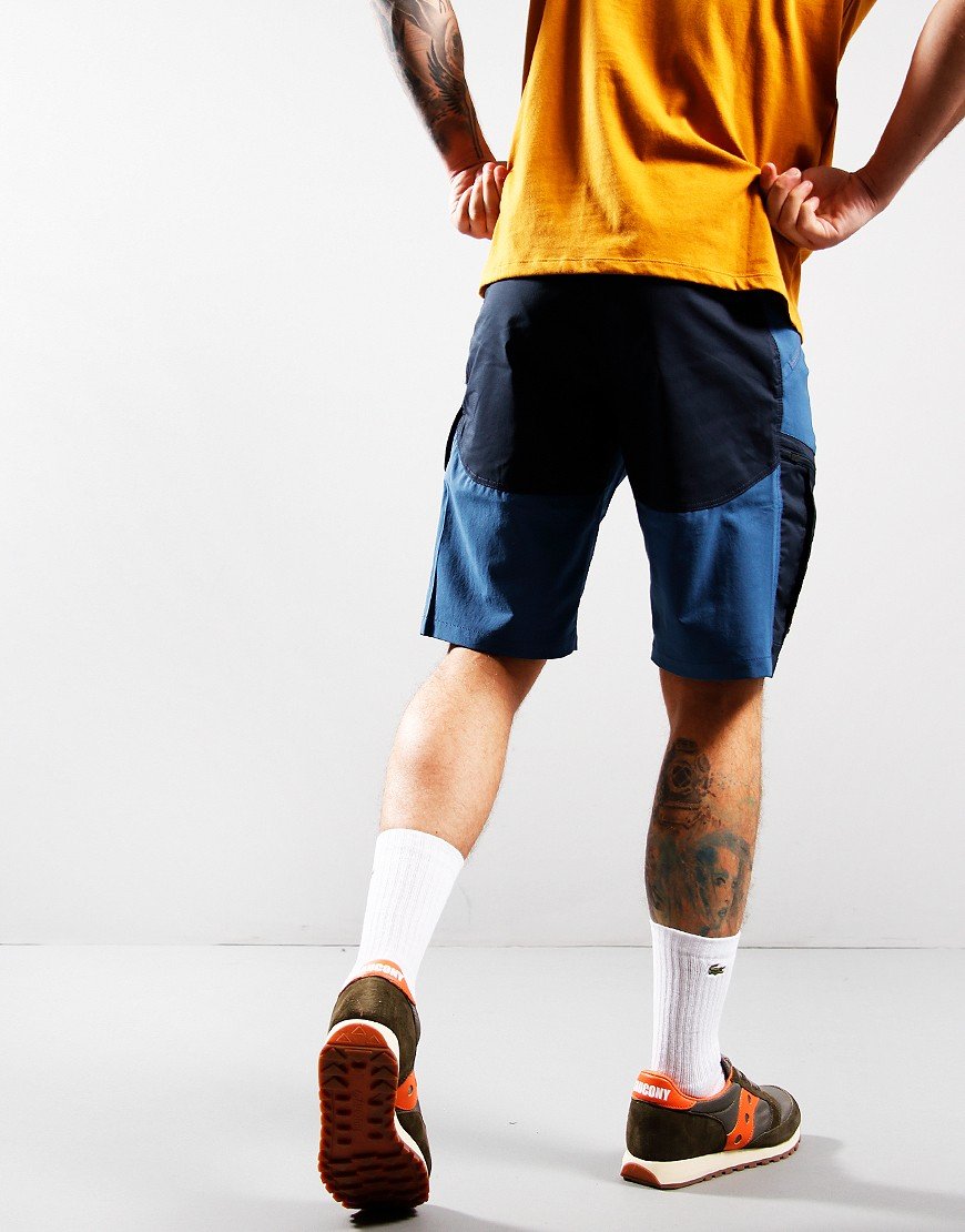 FJÄLLRÄVEN Abisko Mid Shorts Indigo Blue/Navy