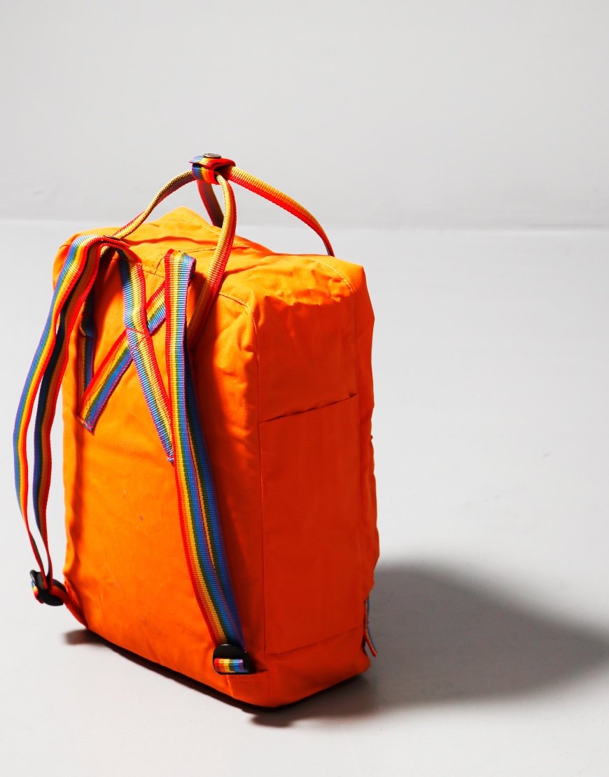 burnt orange fjallraven kanken