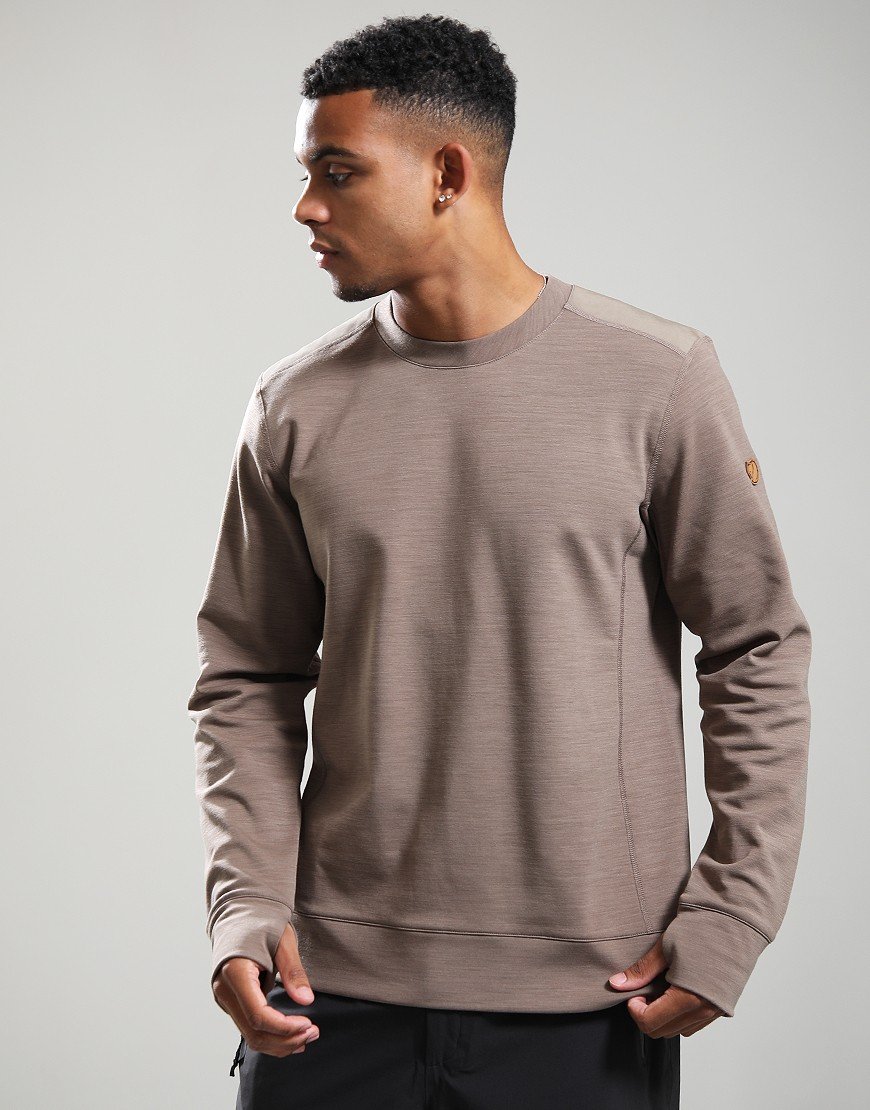 FJÄLLRÄVEN Keb Fleece Crew Neck Sweat Suede Brown