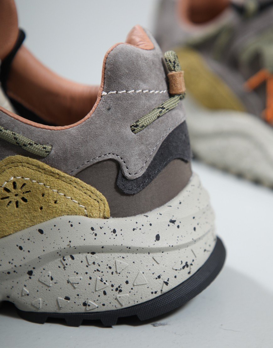 Flower Mountain Yamabushi Trainers Mud/Dark Brown/Acid