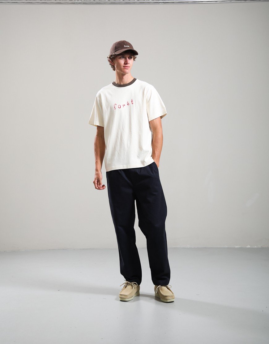 Forét Crest T-Shirt Cloud/Red