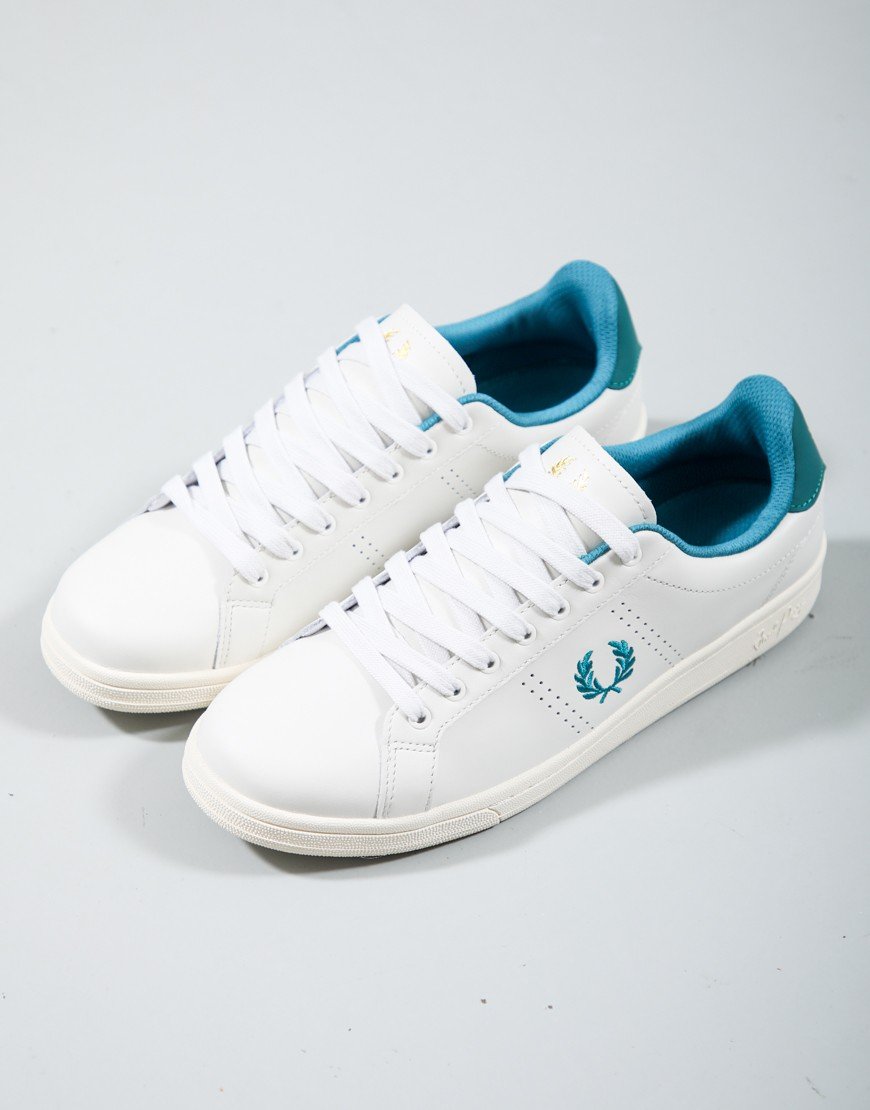 Fred Perry B721 Trainers Leather Porcelain