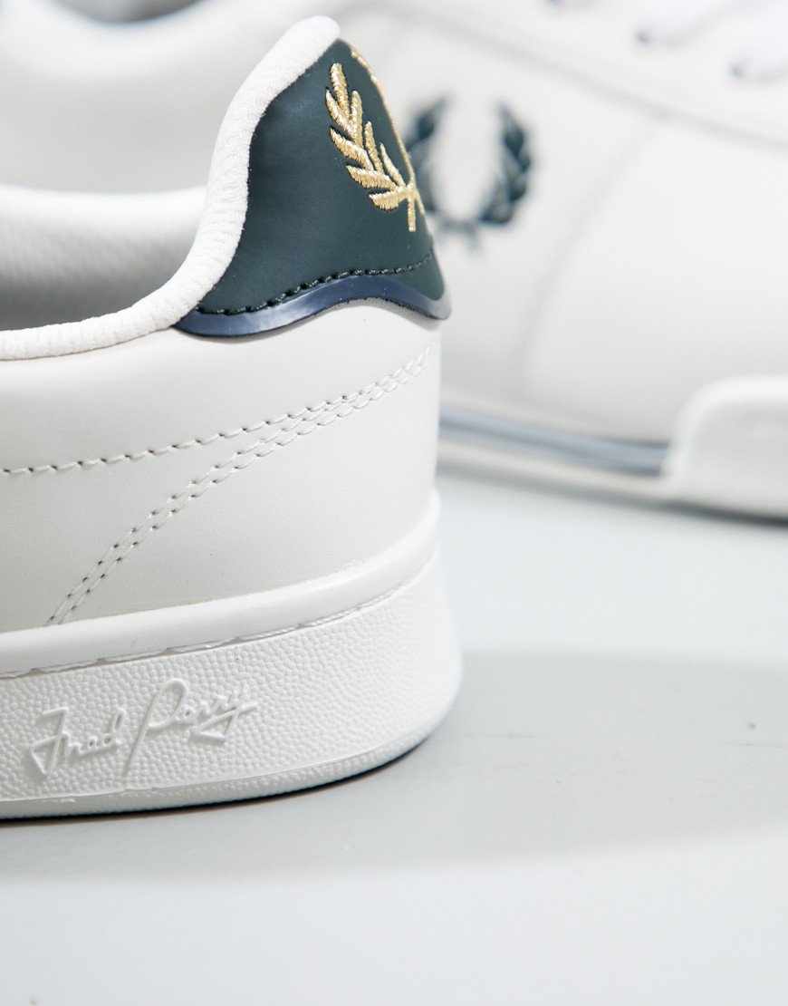 Fred Perry B722 Leather Trainers Porcelain