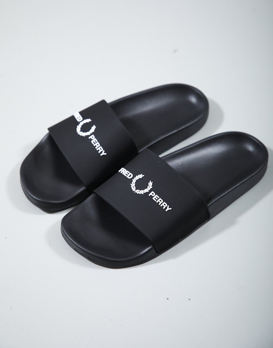Fred Perry Branded Sliders Black