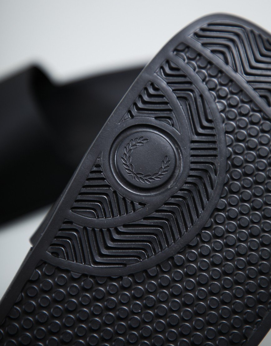 Fred Perry Branded Sliders Black