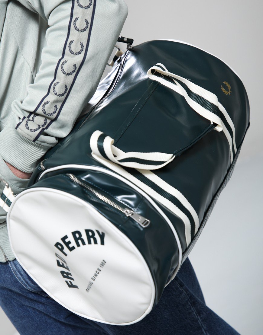 Fred Perry Classic Barrel Bag Grassroots /Ecru