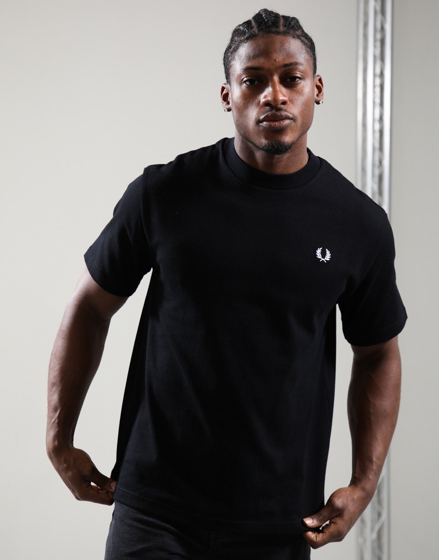 Fred Perry Relaxed T-Shirt Black Fred Perry Relaxed T-Shirt Black