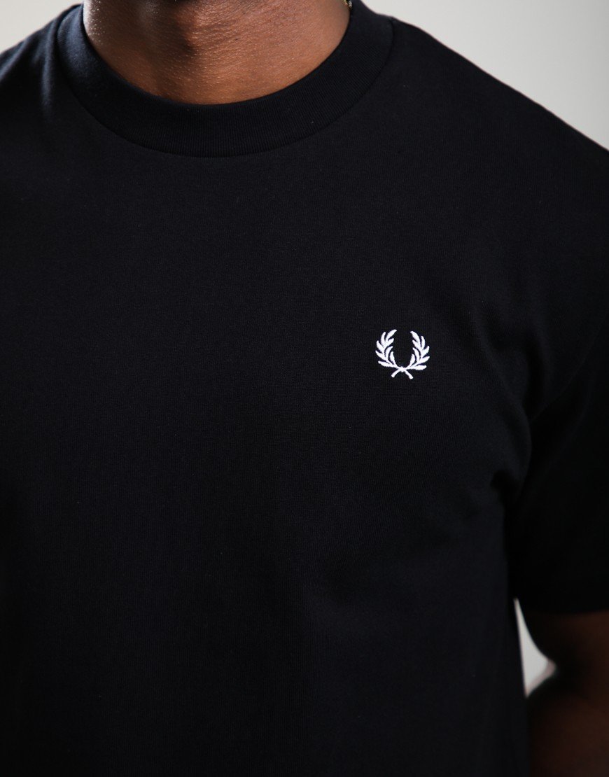 Fred Perry Relaxed T-Shirt Black Fred Perry Relaxed T-Shirt Black