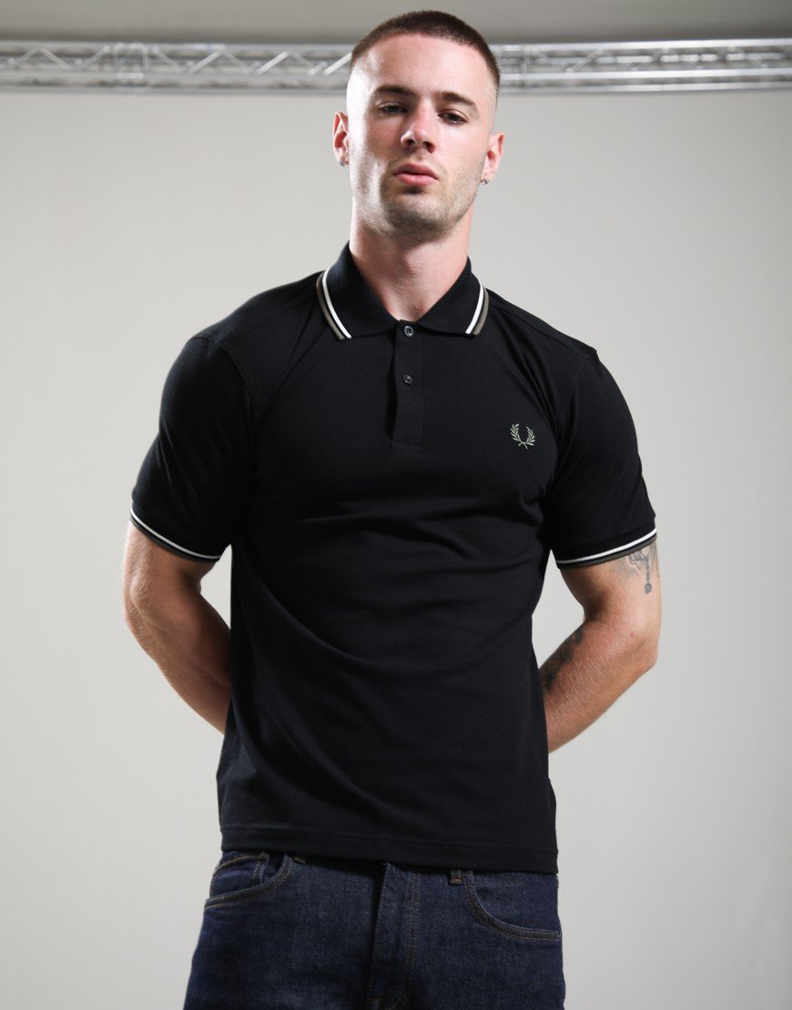 Fred Perry Twin Tipped Polo Shirt Black/Ecru/Laurel Wreath Green