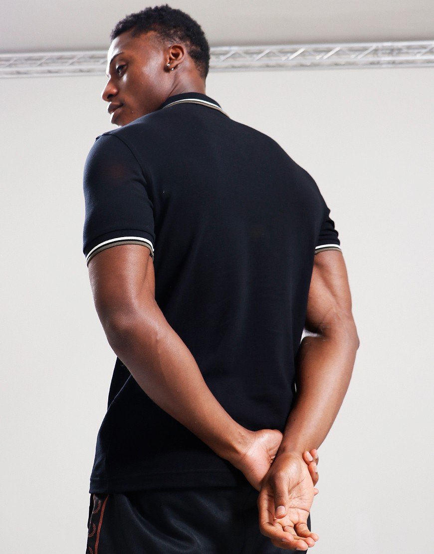 Fred Perry Twin Tipped Polo Shirt Black/Ecru/Laurel Wreath Green