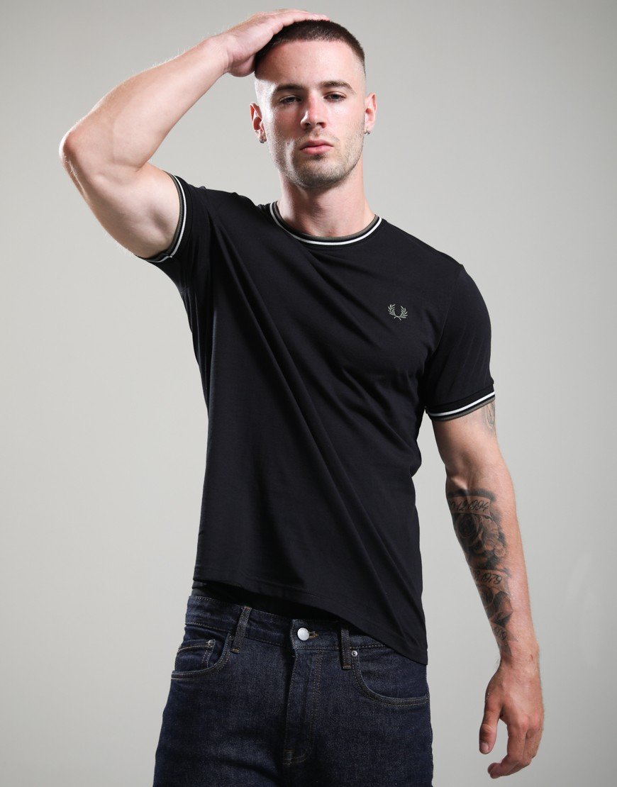Fred Perry Twin Tipped T-Shirt Black/Ecru/Laurel Wreath Green