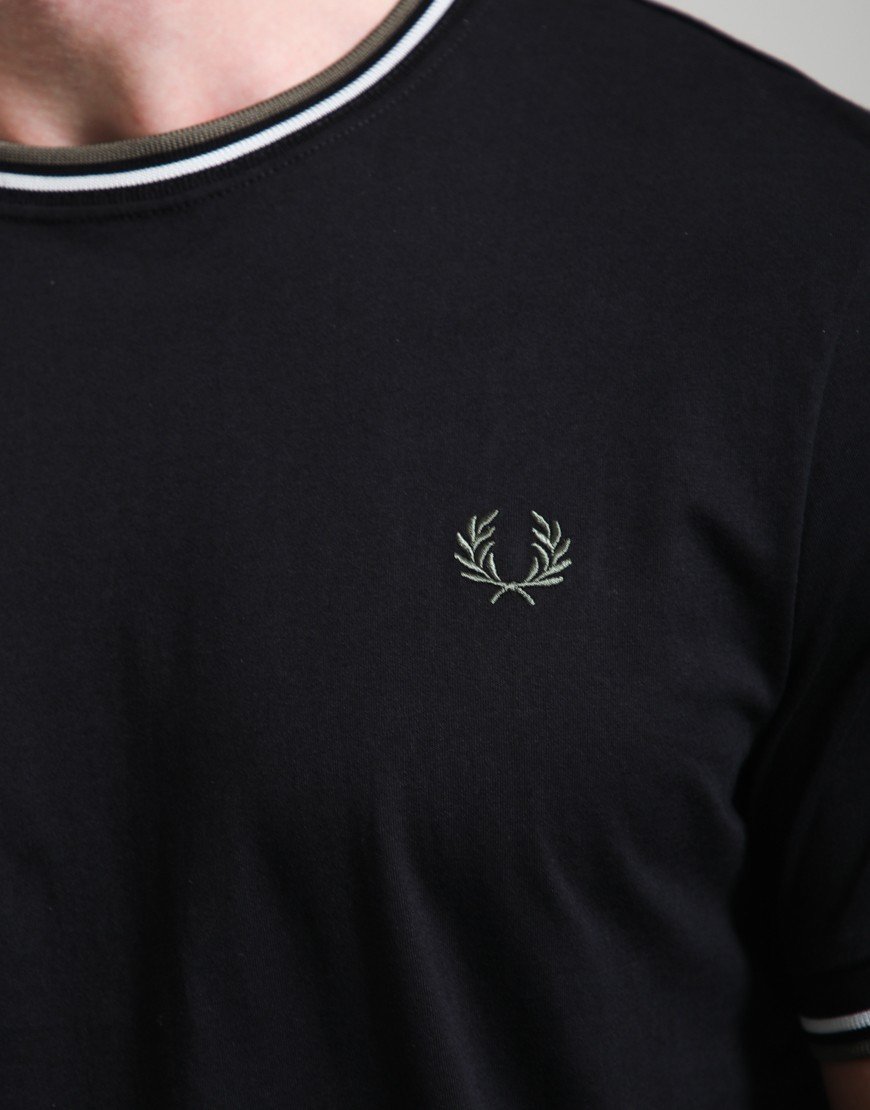Fred Perry Twin Tipped T-Shirt Black/Ecru/Laurel Wreath Green