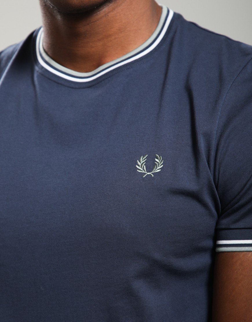 Fred Perry Twin Tipped T-Shirt Dark Airforce/Ecru/Seagrass