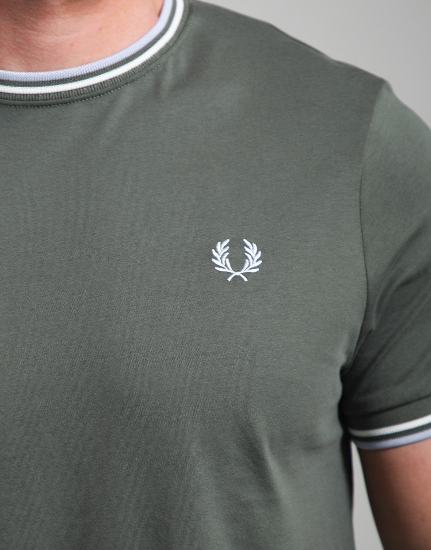 Fred Perry Twin Tipped T-Shirt Laurel Wreath Green/Ecru/Dusky Blue