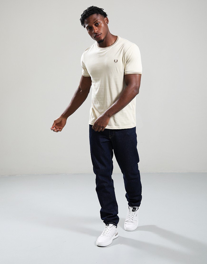 Fred Perry Twin Tipped T-Shirt Oatmeal/Warm Stone 