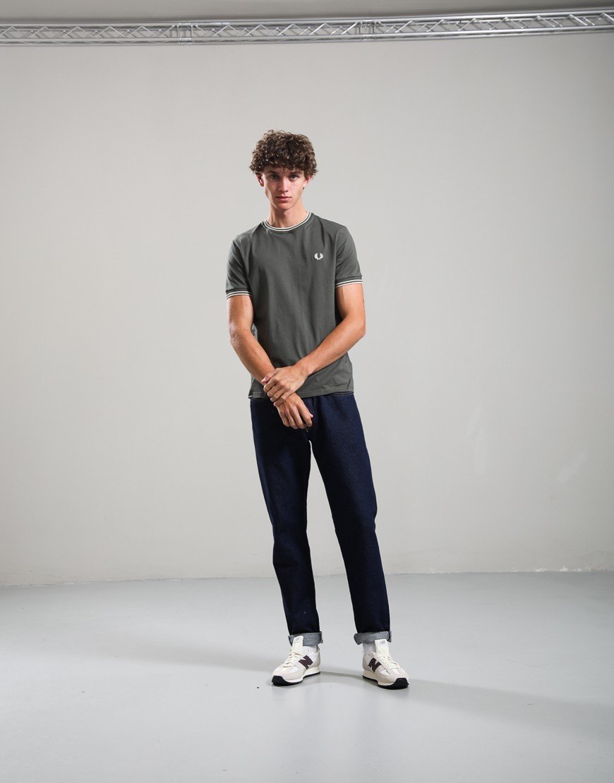 Fred Perry Twin Tipped T-Shirt Field Green/Oatmeal