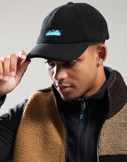 KAVU Toasty Topper Cap Blackout