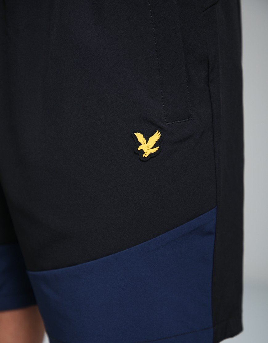 Lyle & Scott Panelled Shorts Jet Black/Midnight Blue