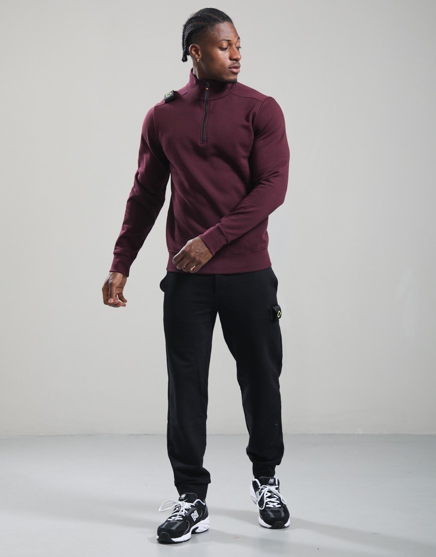 MA.Strum Training Quarter Zip Sweat Wine
