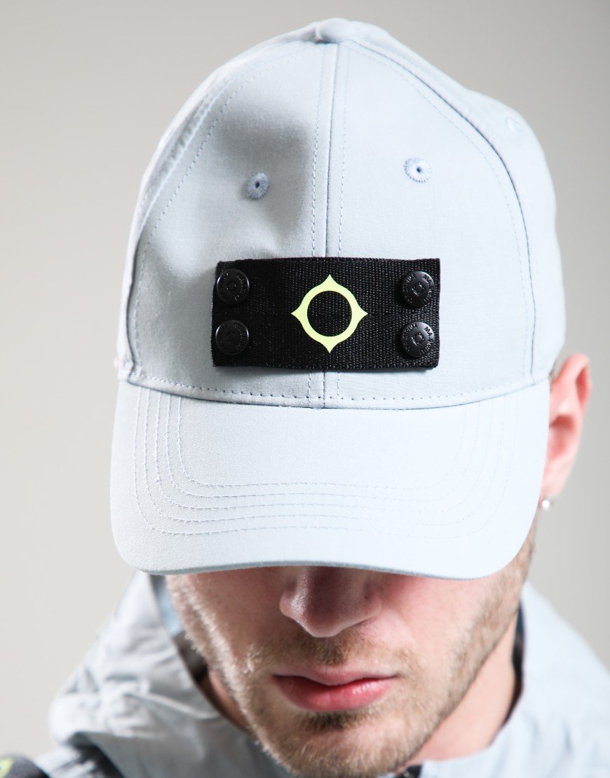 MA.Strum Badge Baseball Cap Frost