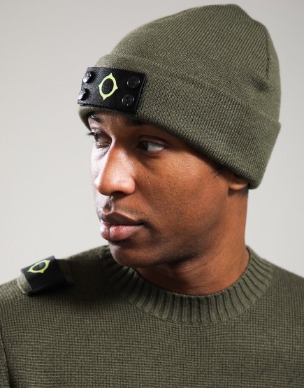 Badge Beanie Bronze Green