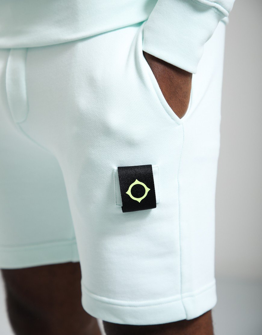 MA.Strum Track Shorts Frost