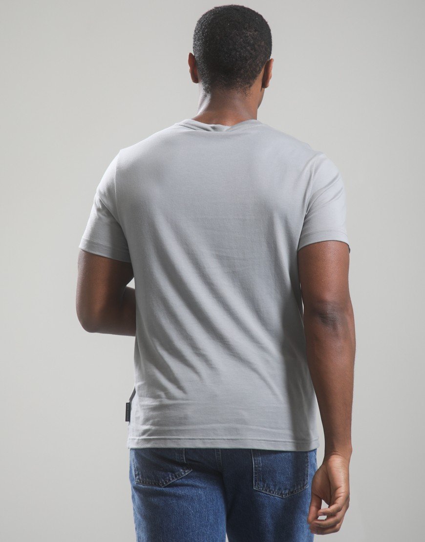 Moose Knuckles Crescent T-Shirt Industry