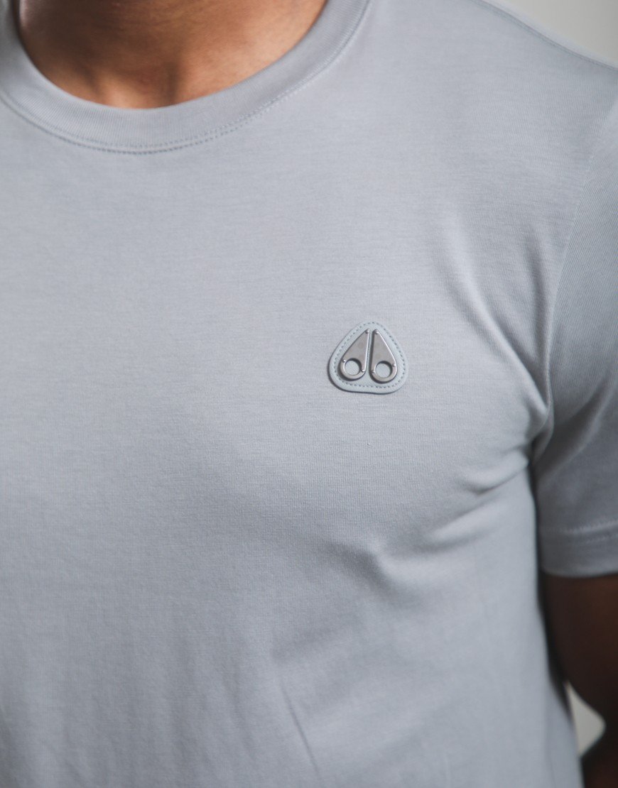 Moose Knuckles Crescent T-Shirt Industry