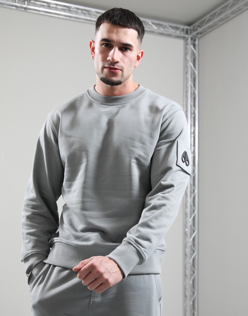 Moose Knuckles Hartsfield Crew Sweat Industry