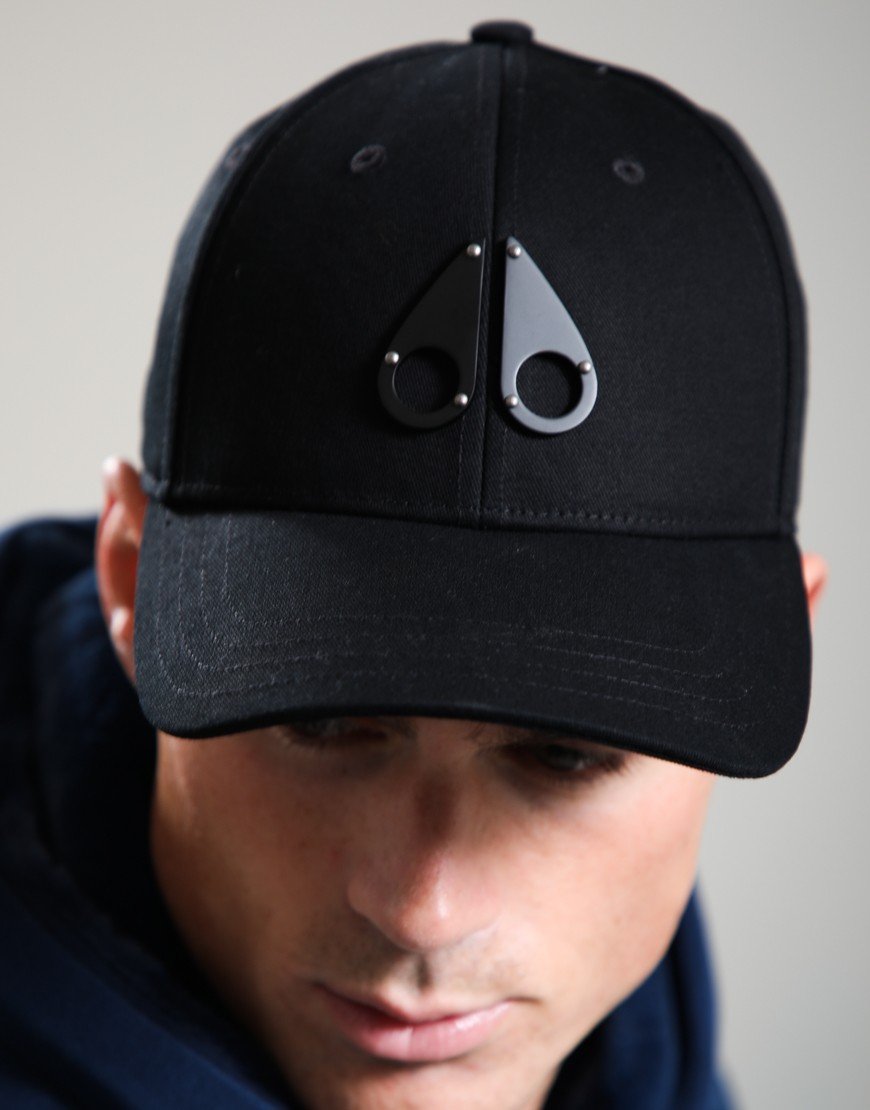 Moose Knuckles Logo Icon Cap Black/Black Logo