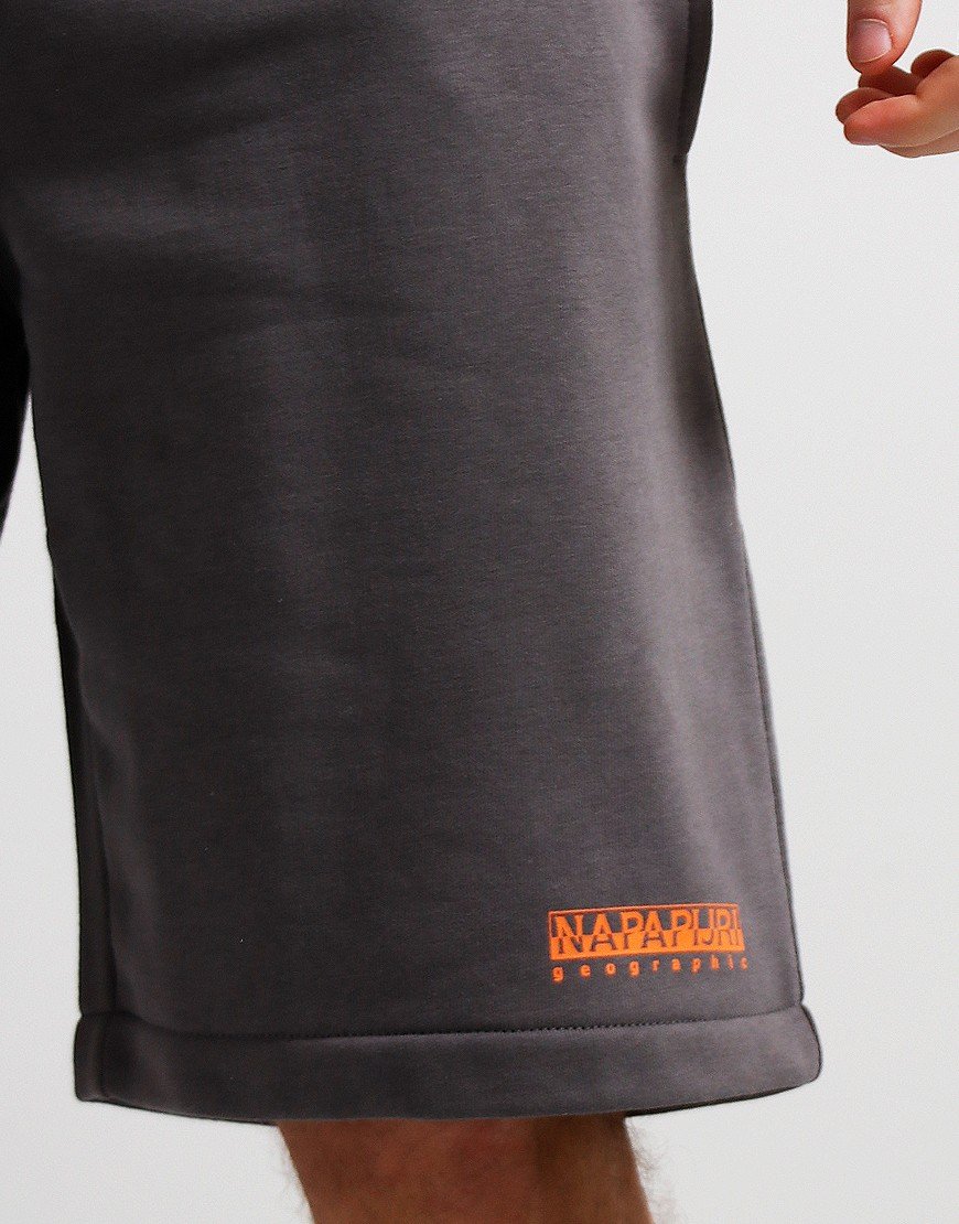 Napapijri Nezy Woven Shorts For Men – Soft Grey Zip Shorts, Regular Fit, All Sizes (RRP £45)